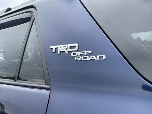 Used 2020 Toyota 4Runner TRD Off-Road Premium w/ Moonroof Package AWD/4WD image 8