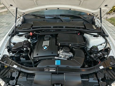 Used 2011 BMW 335is Coupe image 11