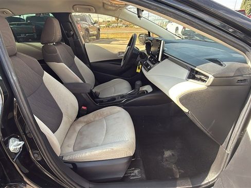 Used 2020 Toyota Corolla LE image 24