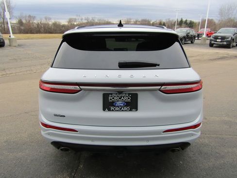 Used 2025 Lincoln Corsair Grand Touring w/ Equipment Group 301A image 4