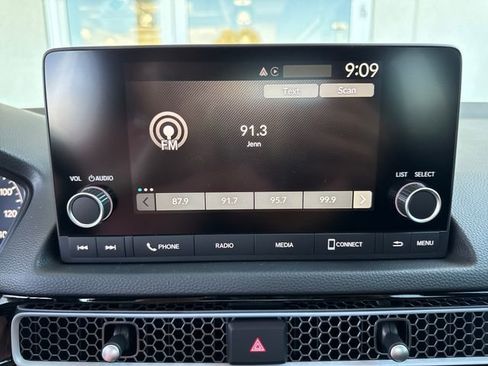 New 2025 Honda Civic Sport image 19