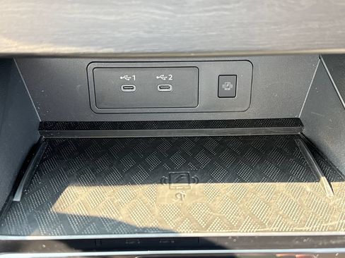 Used 2025 Nissan Murano Platinum w/ Cargo Package AWD/4WD image 33