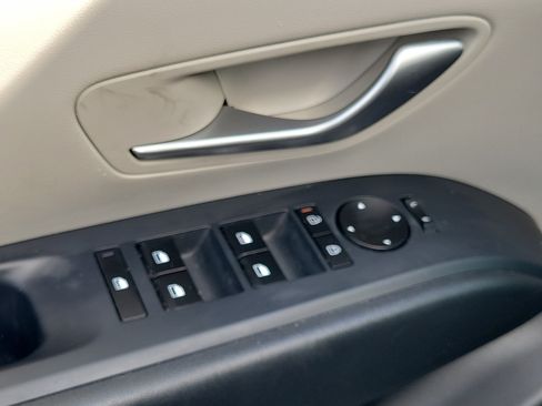 Used 2025 Hyundai Tucson SE FWD image 23