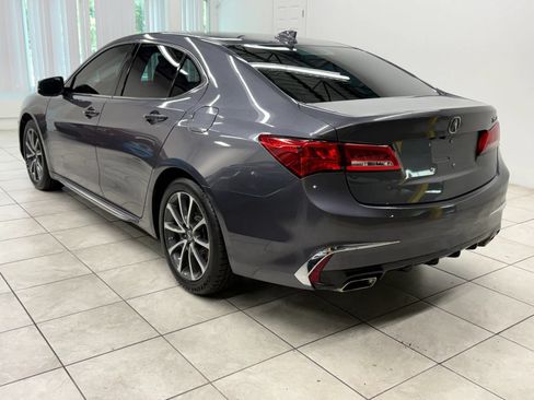 Used 2018 Acura TLX w/ Technology Package FWD image 7