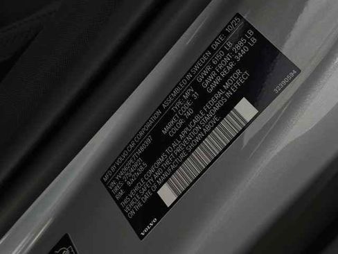 Certified 2026 Volvo XC90 B6 Plus AWD/4WD image 40