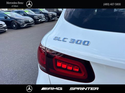 Used 2022 Mercedes-Benz GLC 300 4MATIC image 6