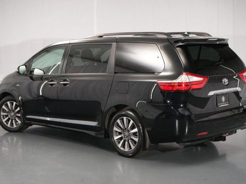 Used 2019 Toyota Sienna Limited Premium w/ Protection Package AWD/4WD image 20