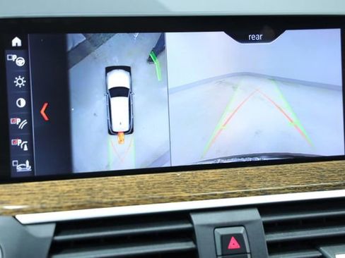 Used 2019 BMW X3 xDrive30i w/ Premium Package image 18