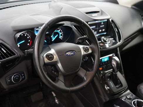 Used 2015 Ford Escape Titanium w/ Equipment Group 301A AWD/4WD image 21