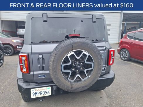 Used 2024 Ford Bronco Outer Banks AWD/4WD image 7