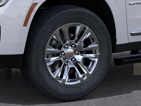 New 2026 GMC Yukon XL Denali w/ Sun & Power Step Package AWD/4WD image 9