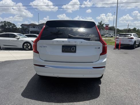 Certified 2023 Volvo XC90 B5 Plus w/ Protection Package Premier AWD/4WD image 4