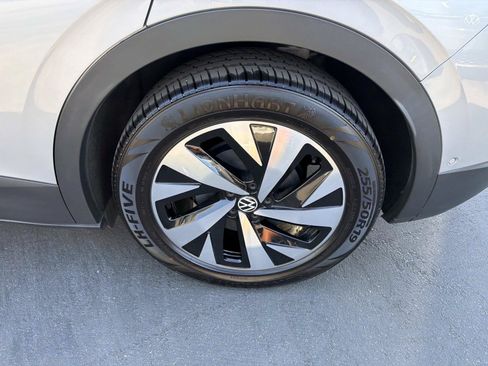 Certified 2023 Volkswagen ID.4 Pro RWD image 5