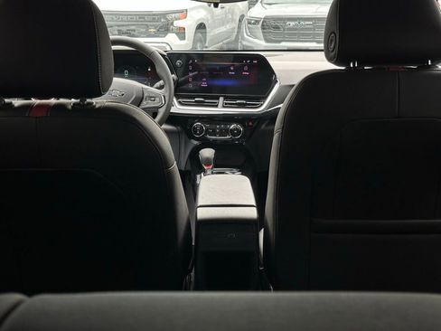 New 2026 Chevrolet Trax RS w/ Driver Confidence Package image 9