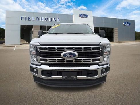 Used 2025 Ford F250 XLT AWD/4WD image 8