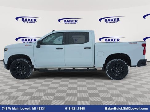 Used 2021 Chevrolet Silverado 1500 LT Trail Boss w/ Bed Protection Package image 8