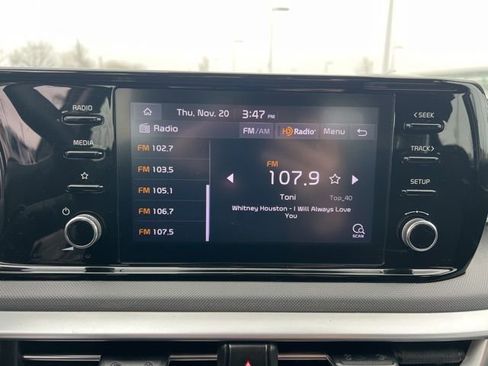 Used 2022 Kia K5 LXS image 19