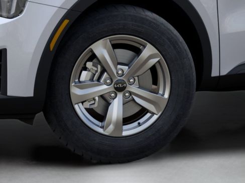 New 2026 Kia Sorento LX FWD image 10