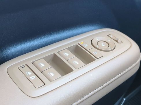 New 2026 Hyundai Santa Fe Limited FWD image 34