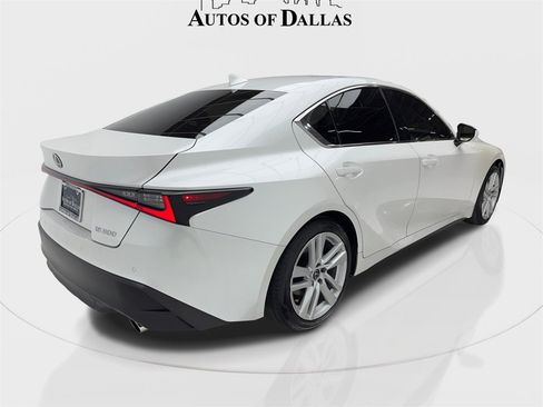 Used 2023 Lexus IS 300 w/ Comfort Package image 9