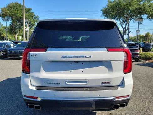 Certified 2025 GMC Yukon Denali AWD/4WD image 10