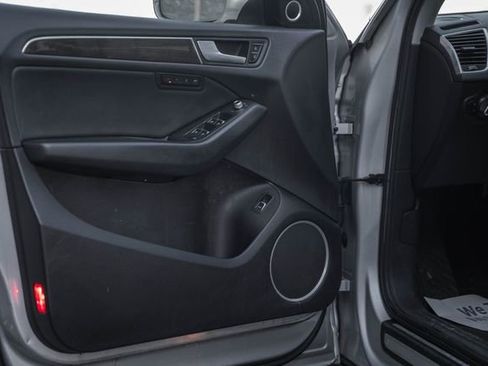 Used 2014 Audi Q5 2.0T Premium Plus w/ Premium Plus Package image 32