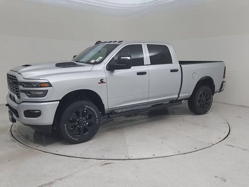 New 2026 RAM 2500 Tradesman AWD/4WD image 7