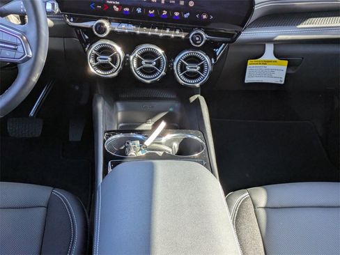 New 2024 Chevrolet Blazer EV LT image 19