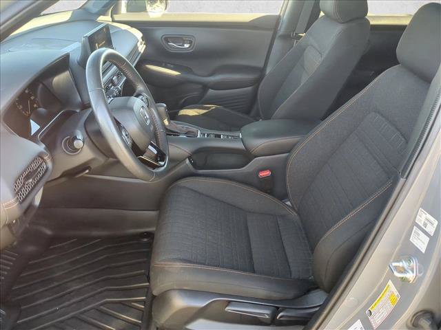 Used 2025 Honda HR-V Sport image 15