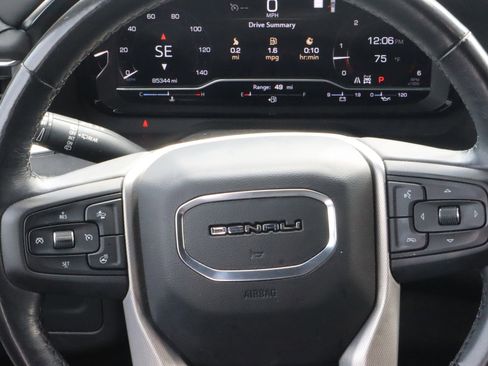 Used 2022 GMC Yukon Denali AWD/4WD image 12
