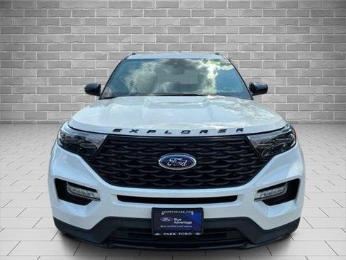 Certified 2023 Ford Explorer ST-Line w/ Class IV Trailer Tow Package AWD/4WD image 24
