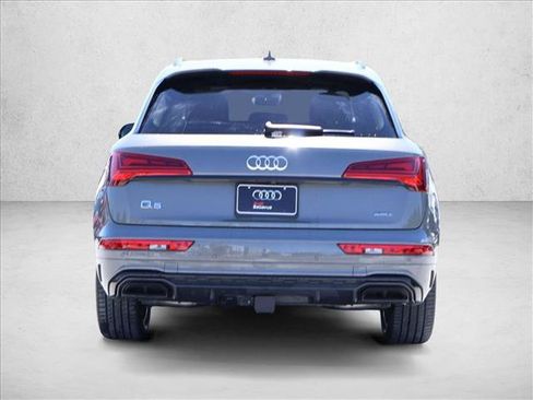Used 2023 Audi Q5 e Premium Plus w/ Premium Plus Package AWD/4WD image 6