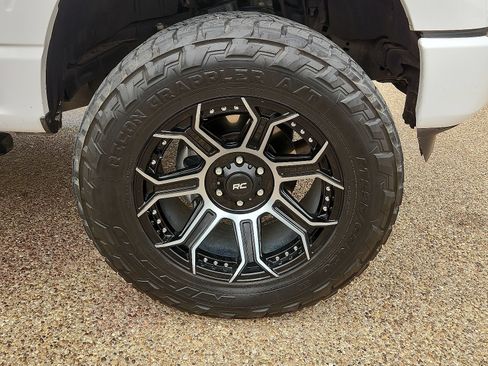 Used 2023 Ford F150 XL w/ STX Appearance Package RWD image 8