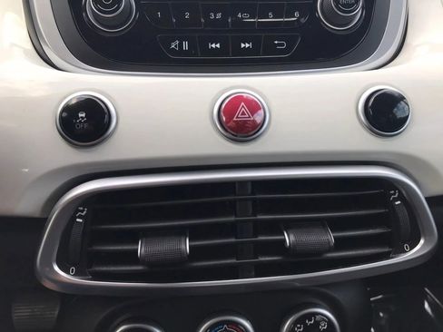 Used 2017 FIAT 500X Pop FWD image 22