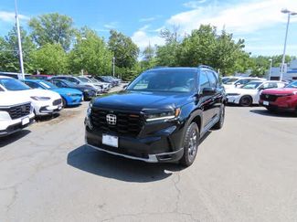 Used 2024 Honda Pilot TrailSport video 1