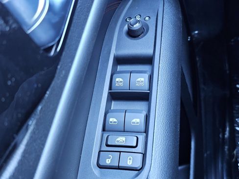 New 2026 Jeep Compass Trailhawk image 18