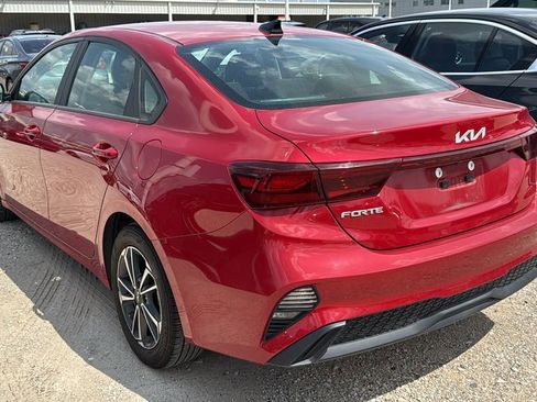 Used 2024 Kia Forte LXS FWD image 4
