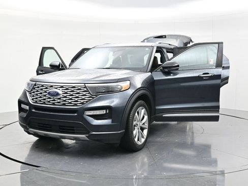 Used 2023 Ford Explorer Platinum w/ Technology Package AWD/4WD image 51