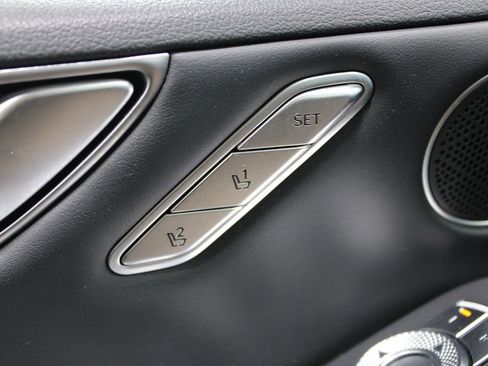 Used 2025 Genesis G80 2.5T AWD/4WD image 38