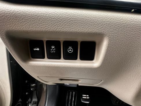 Used 2016 Nissan Maxima 3.5 SL image 17