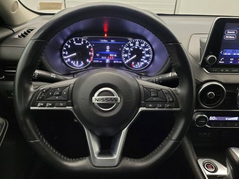 Used 2020 Nissan Sentra SV FWD image 22