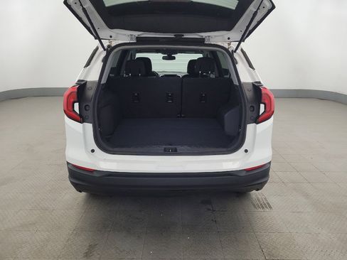 Used 2018 GMC Terrain SLE FWD image 29