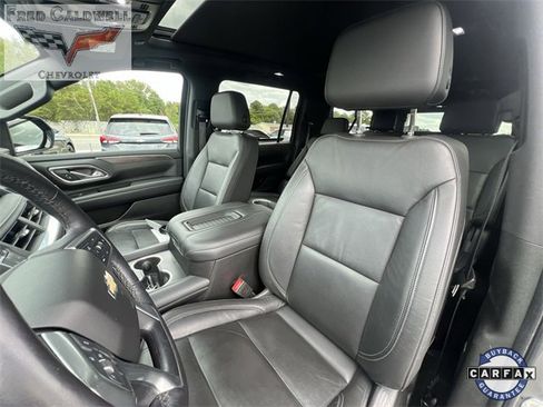 Used 2021 Chevrolet Suburban LT w/ LT Signature Package image 19