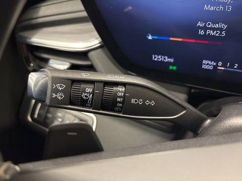 Used 2025 Buick Enclave Preferred image 30