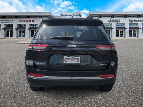 Certified 2024 Jeep Grand Cherokee Laredo X w/ Trailer Tow Package AWD/4WD image 7