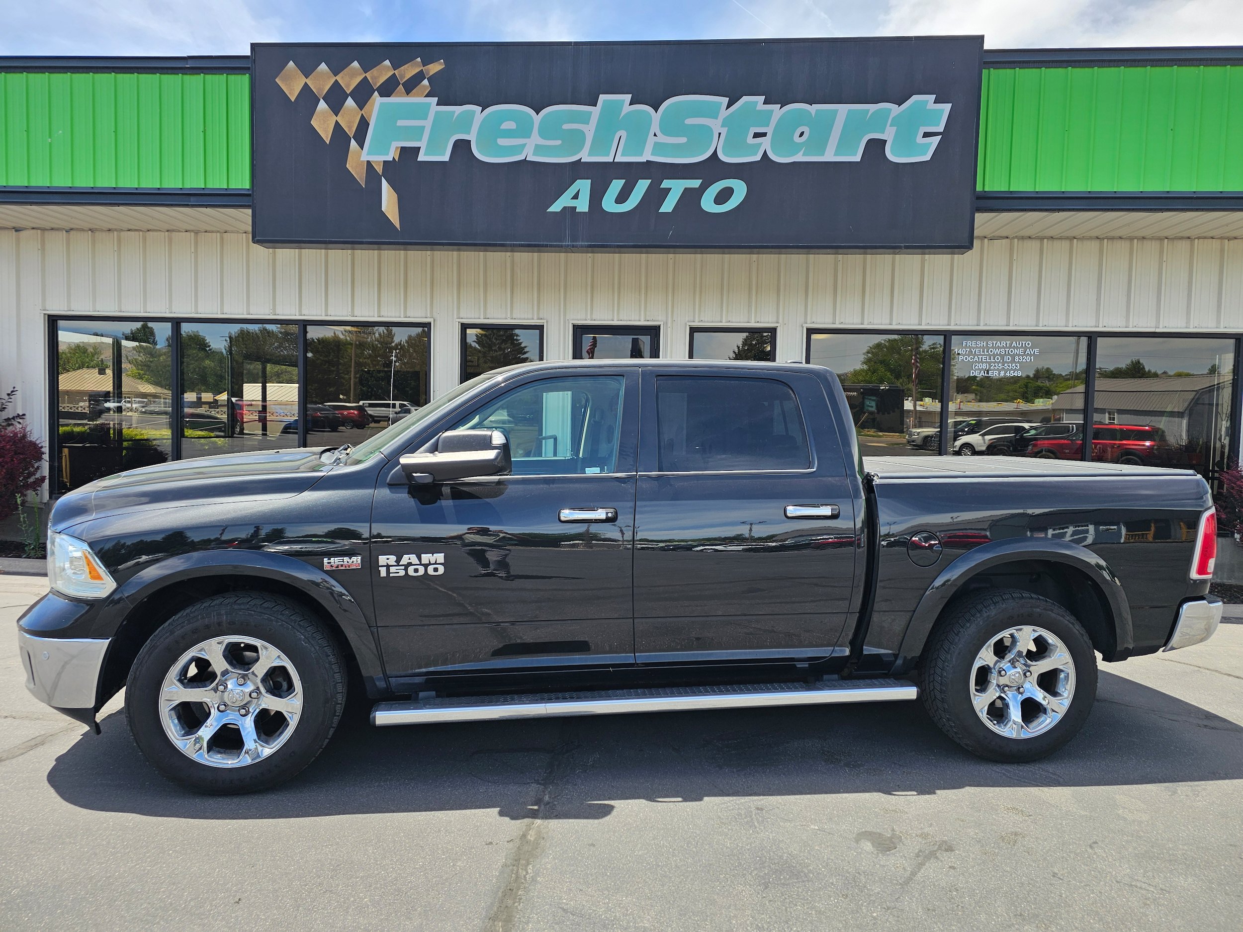 Used 2016 RAM 1500 Laramie w/ Convenience Group AWD/4WD image 1