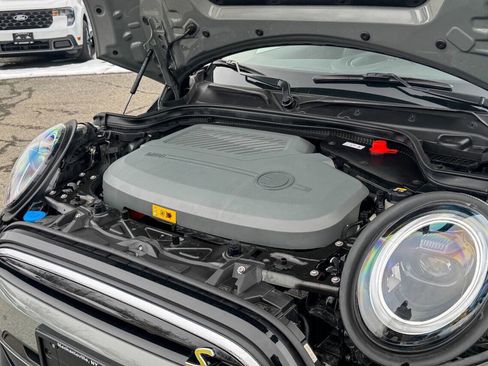 Used 2022 MINI Cooper SE image 37