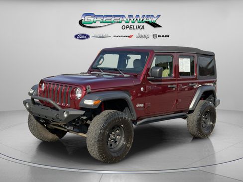 Used 2021 Jeep Wrangler Unlimited Sport image 5