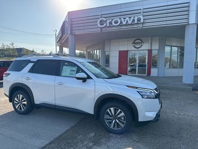 New 2025 Nissan Pathfinder SL