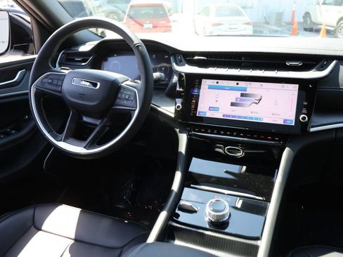 New 2026 Jeep Grand Cherokee L Limited image 14